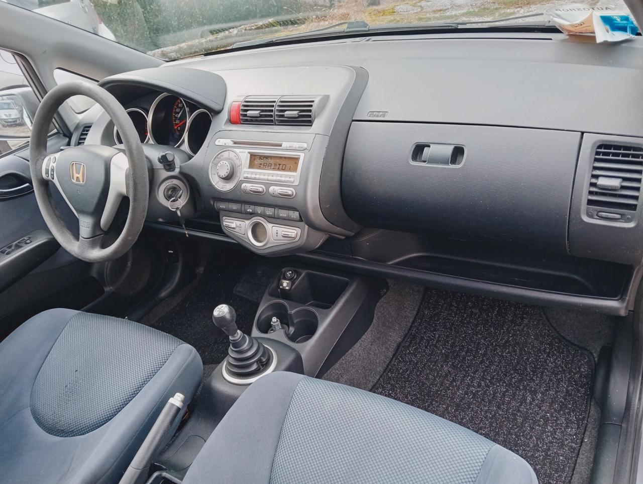 Honda Jazz 1.3i-DSi 5p. Graph Neopatentati