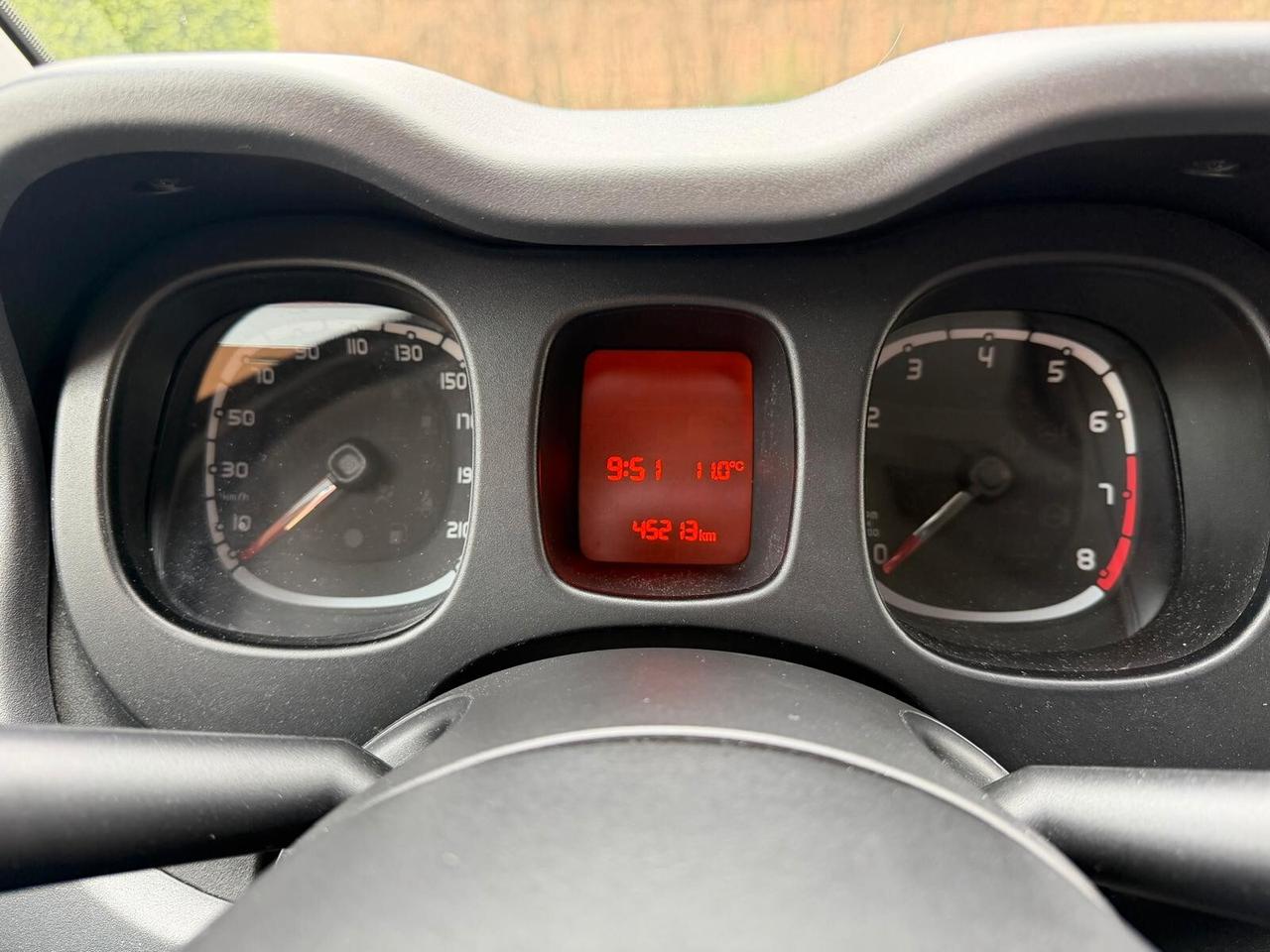 Fiat Panda 1.2 Lounge 5 POSTI NEOPATENTATI