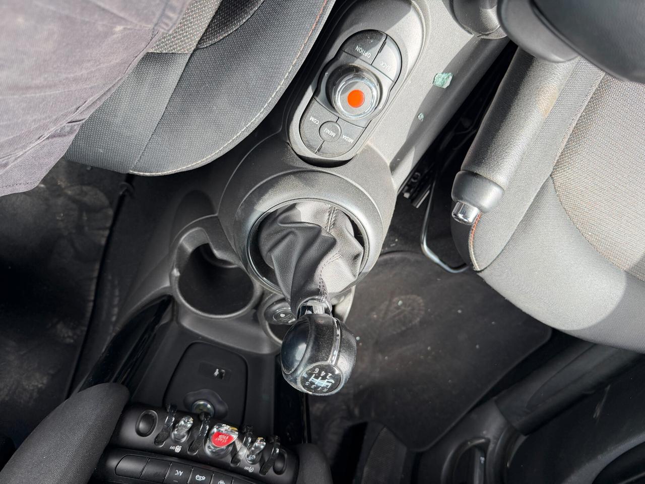 MINI COOPER D ANNO 2019 1.5 DIESEL 116 CV *SINISTRATA