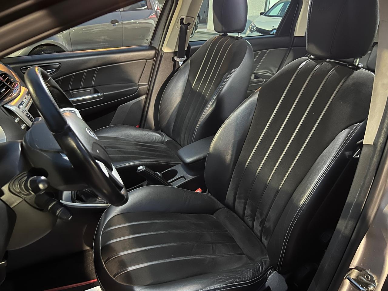 Lancia Delta 1.4 T-Jet 120 CV Platino Ecochic GPL