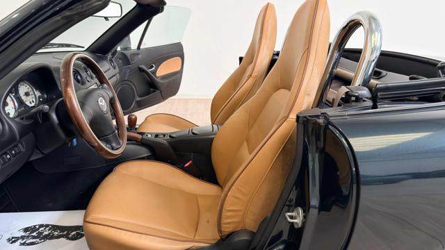 MAZDA MX-5 1.6i 16V cat Trilogy