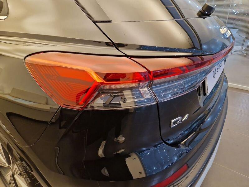 Audi Q4 e-tron Q4 40 e-tron Business Advanced