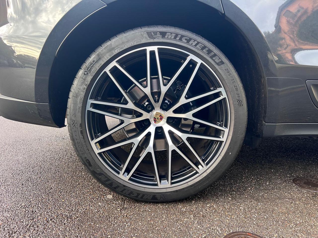 Porsche Macan 2.0 S #8216