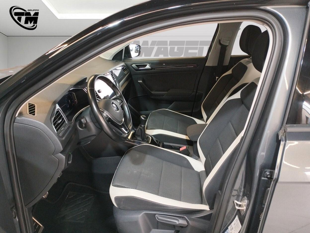 Volkswagen T-Roc 1.6 tdi Style