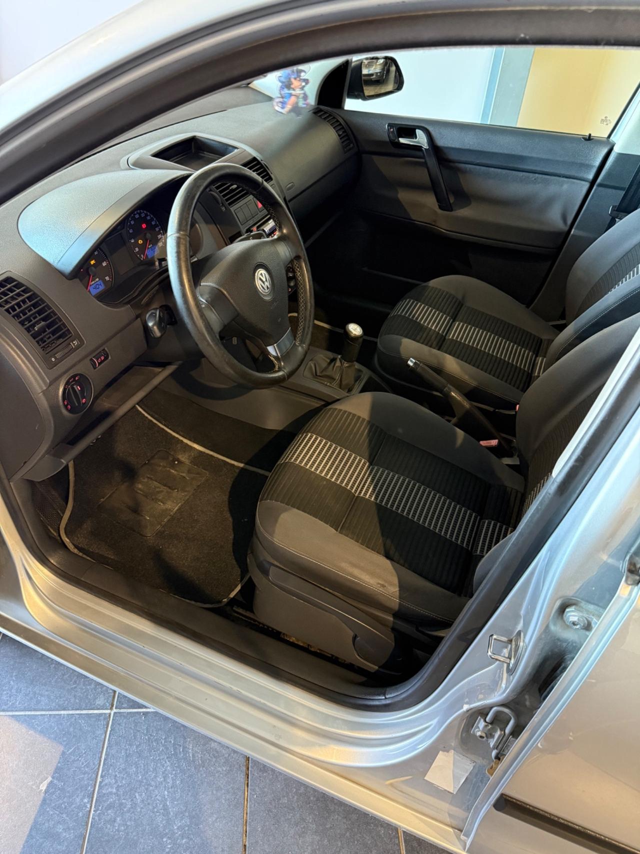 Volkswagen Polo 1.2- 110 mila km - NEOPATENTATI