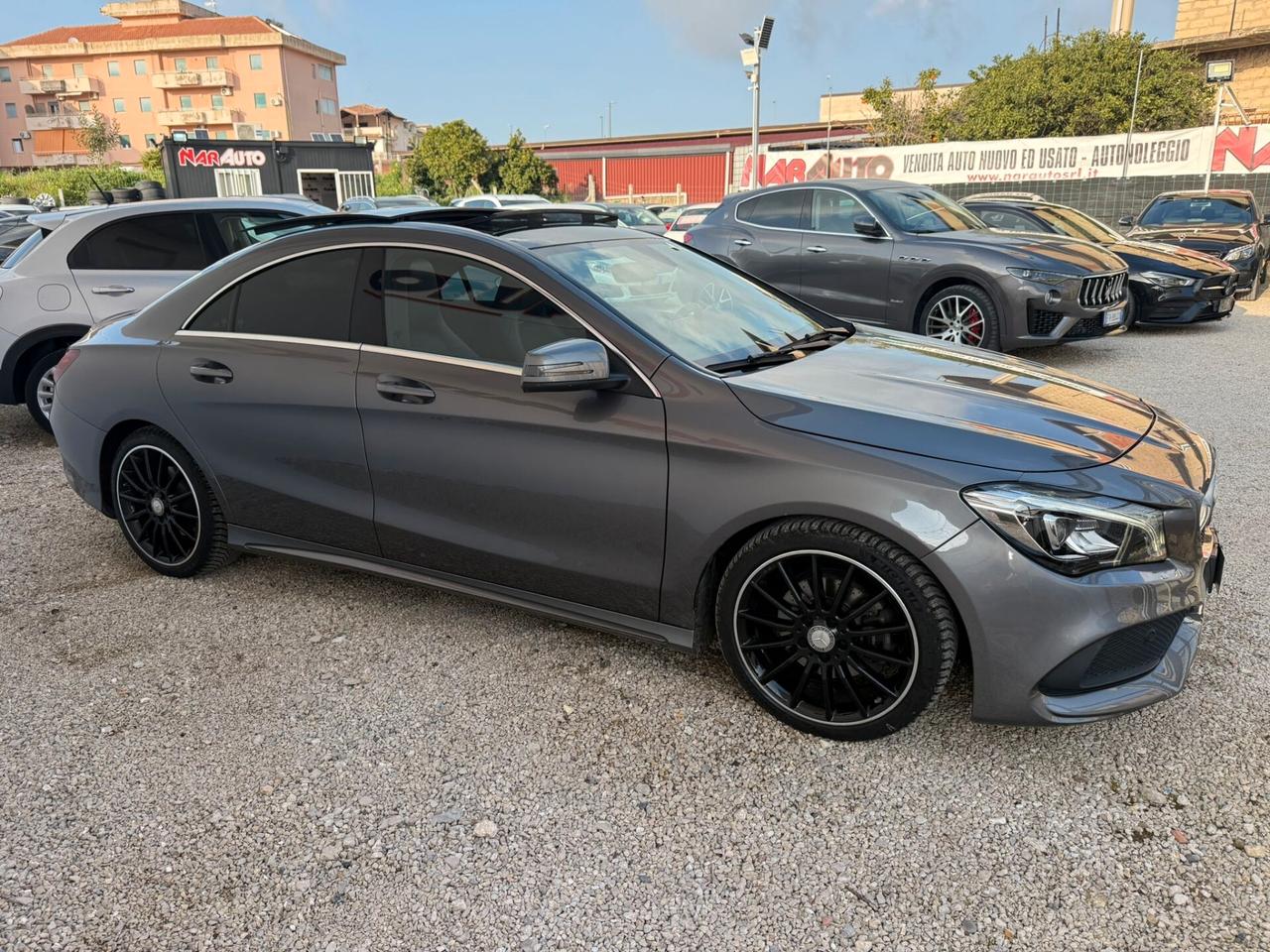 Mercedes-benz CLA 200 d Premium Amg 72000km