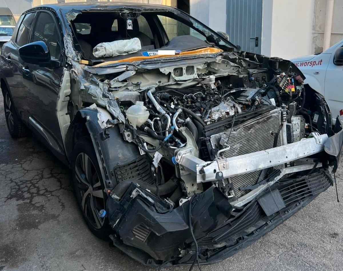 Peugeot 3008 BlueHDi 130 S&S EAT8 Allure Pack