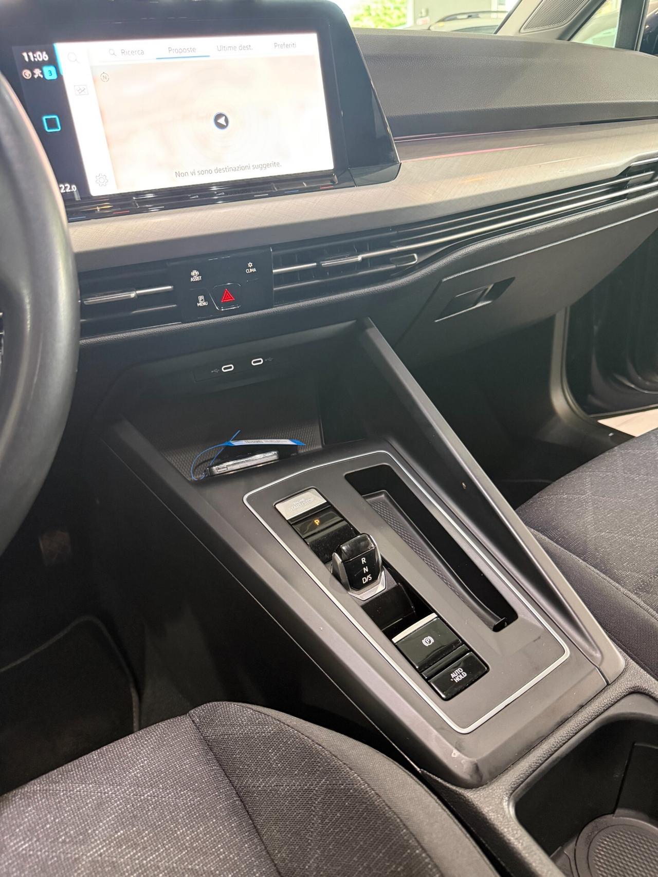 Volkswagen Golf etsi evo Life 110cv dsg NEOPATENTATI !!