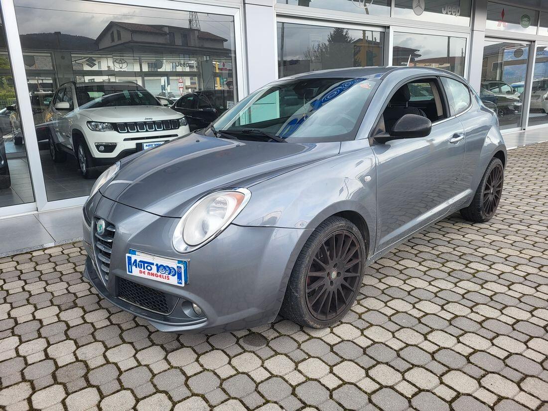 Alfa Romeo MiTo 1.6 JTDm 16V Distinctive Premium Pack