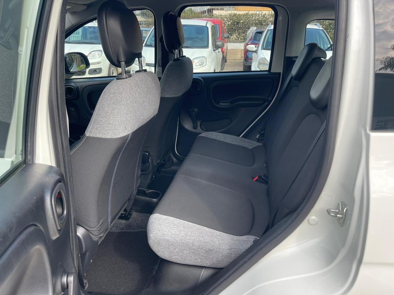 Fiat Panda 0.9 TwinAir Turbo Natural Power City Cross