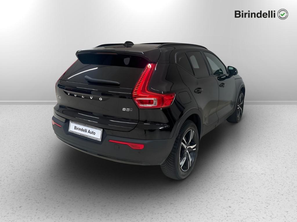 VOLVO XC40 (2017-->) - XC40 B5 AWD Geartronic R-design