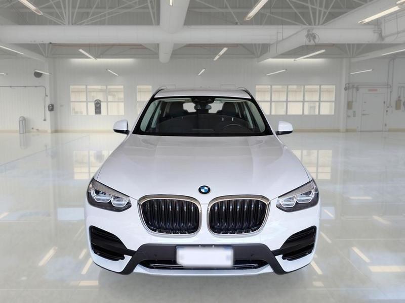 BMW X3 xDrive 30e Business Advantage Autom.