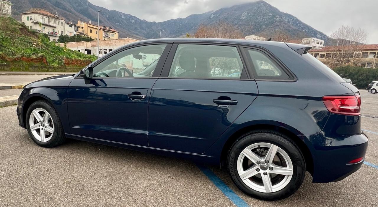 Audi A3 SPB 30 TDI Sport Acc.Permute