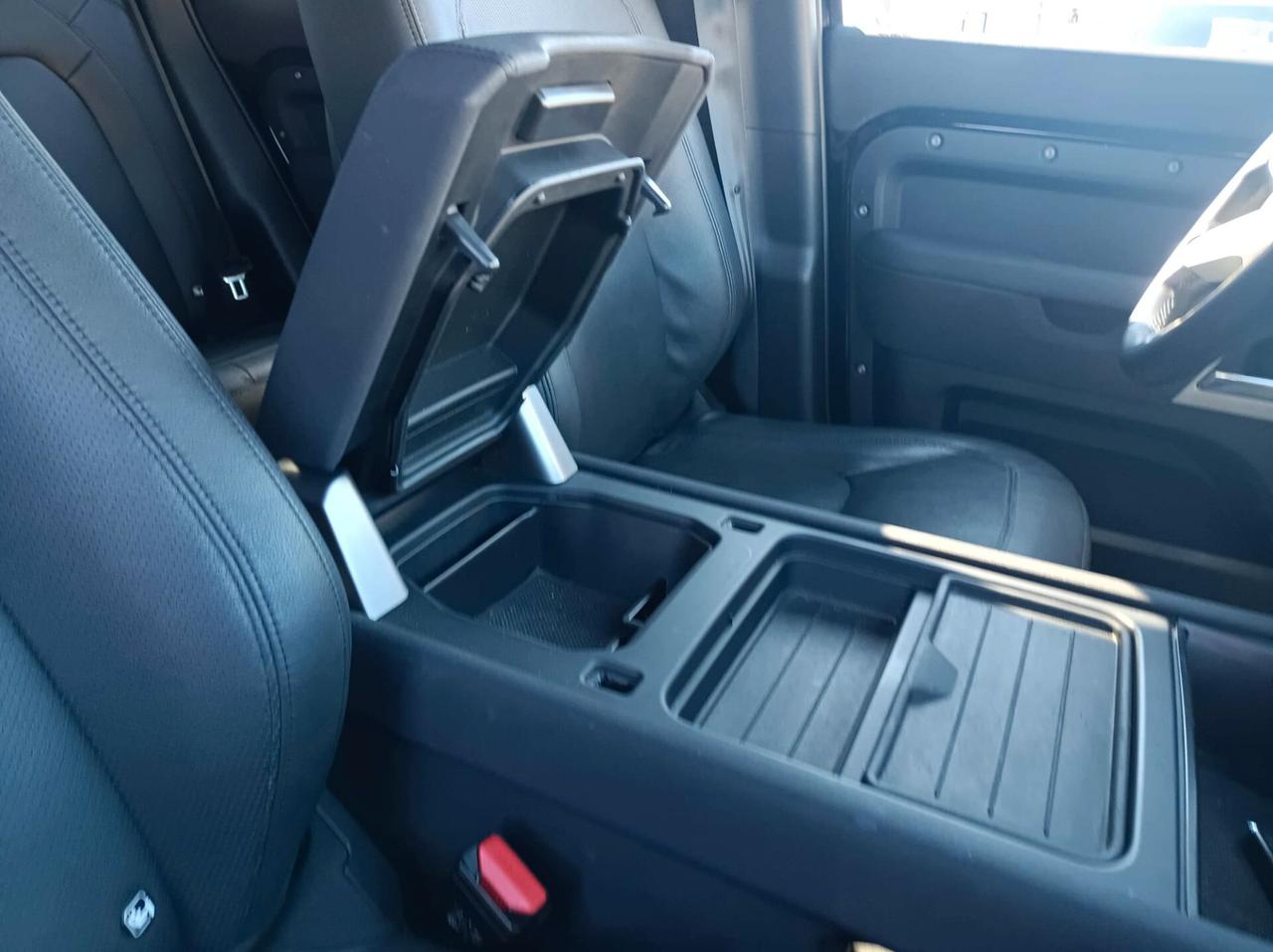 Land Rover Defender 110 3.0D I6 250 CV AWD Auto X-Dynamic HSE