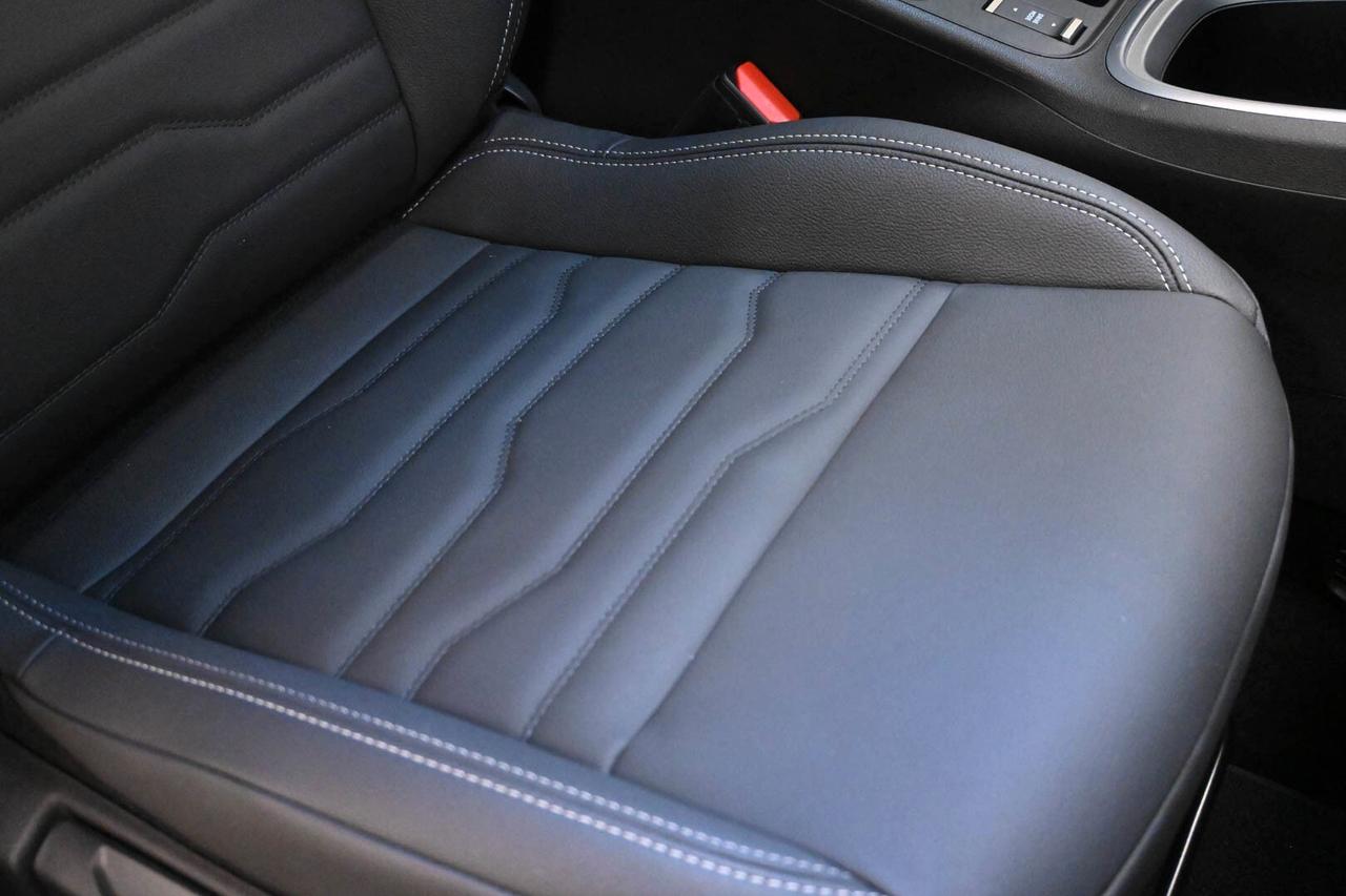 JEEP Avenger Avenger 1.2 Turbo 100 CV MHEV Summit