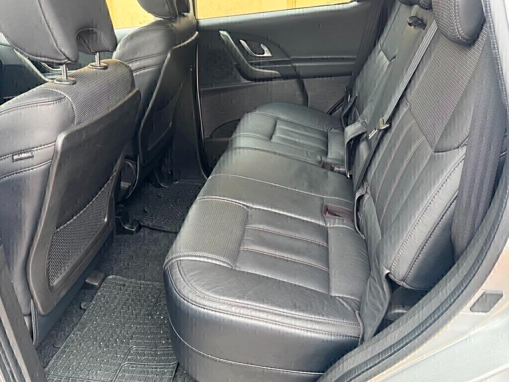 Mahindra XUV500 2.2 16V AWD W8 7 posti