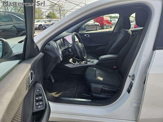 BMW 116 Serie 1 F40 116d Business Advantage auto - GG888RP