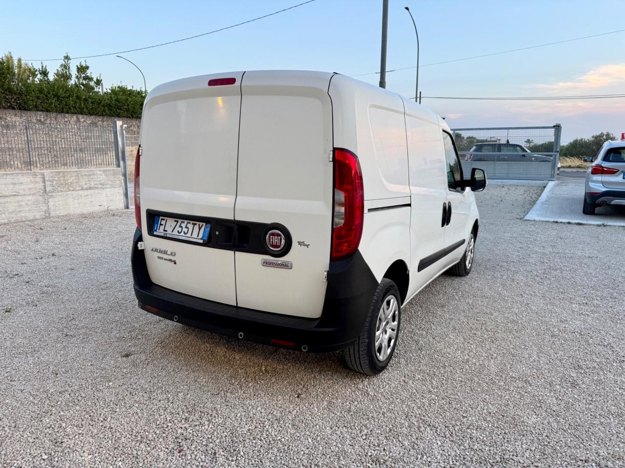 Fiat Doblo 1.3 MJT Cargo Lamierato SX 3 Posti Autocarro