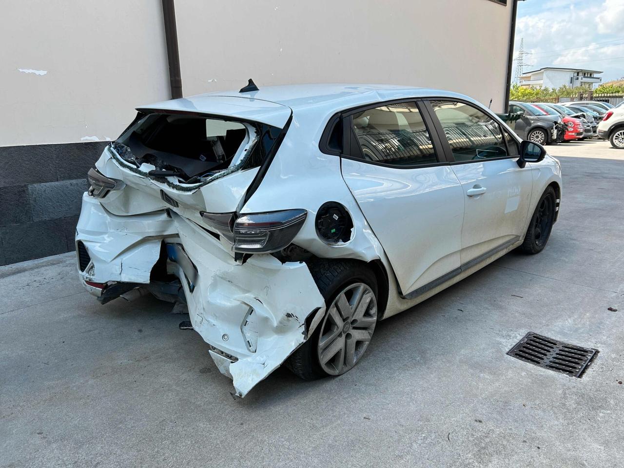 Renault Clio 1.5 dCi 100CV Evolution - 2024 Incidentata