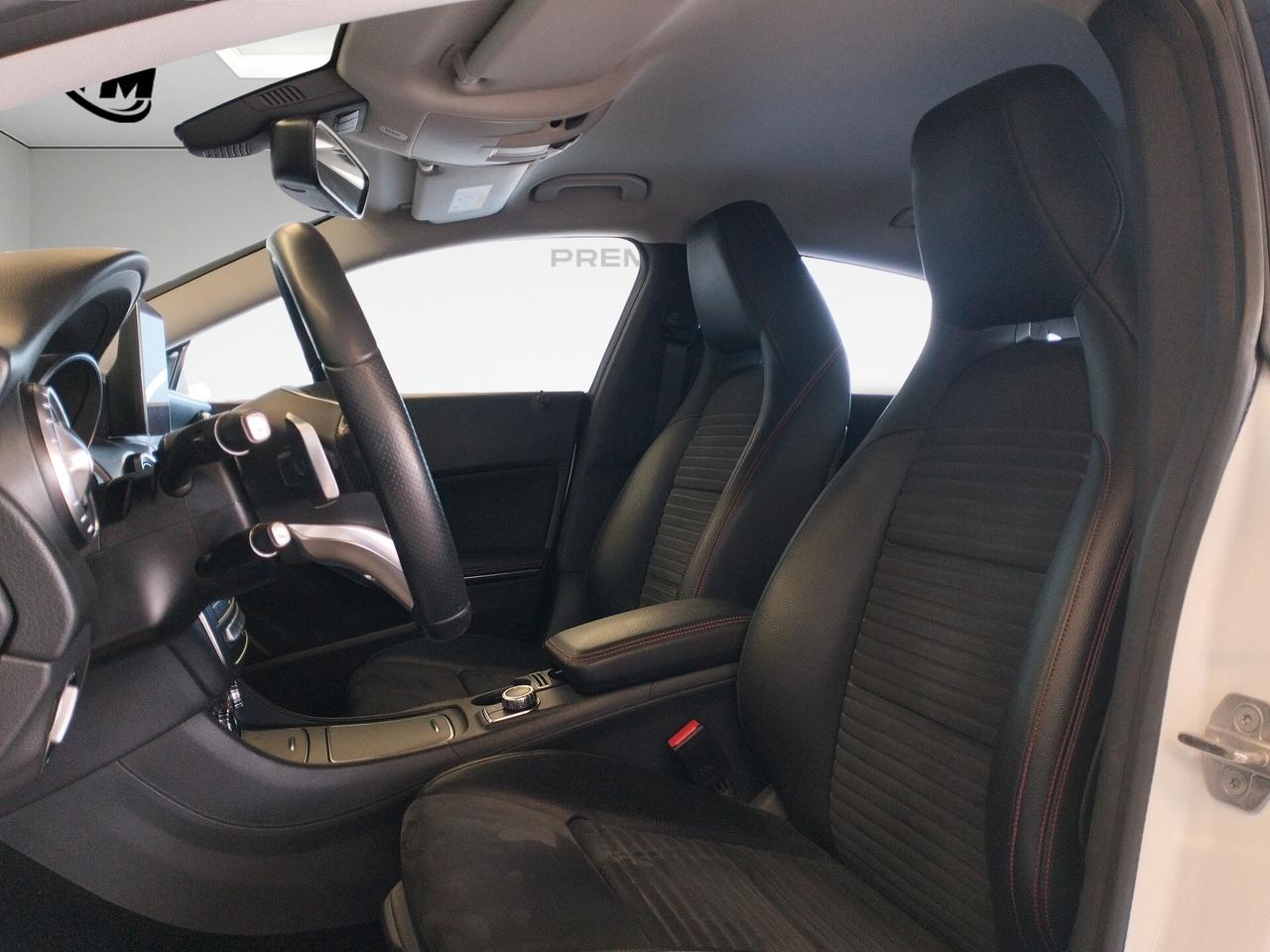 Mercedes-benz CLA 200 d 4Matic Automatic Premium