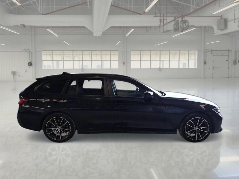 BMW 318 48V BUSINESS ADVANTAGE TOURING AUTO STATION WAGON
