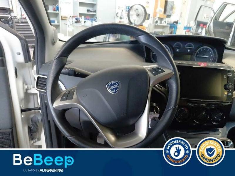 Lancia Ypsilon 1.0 HYBRID GOLD S&S 70CV