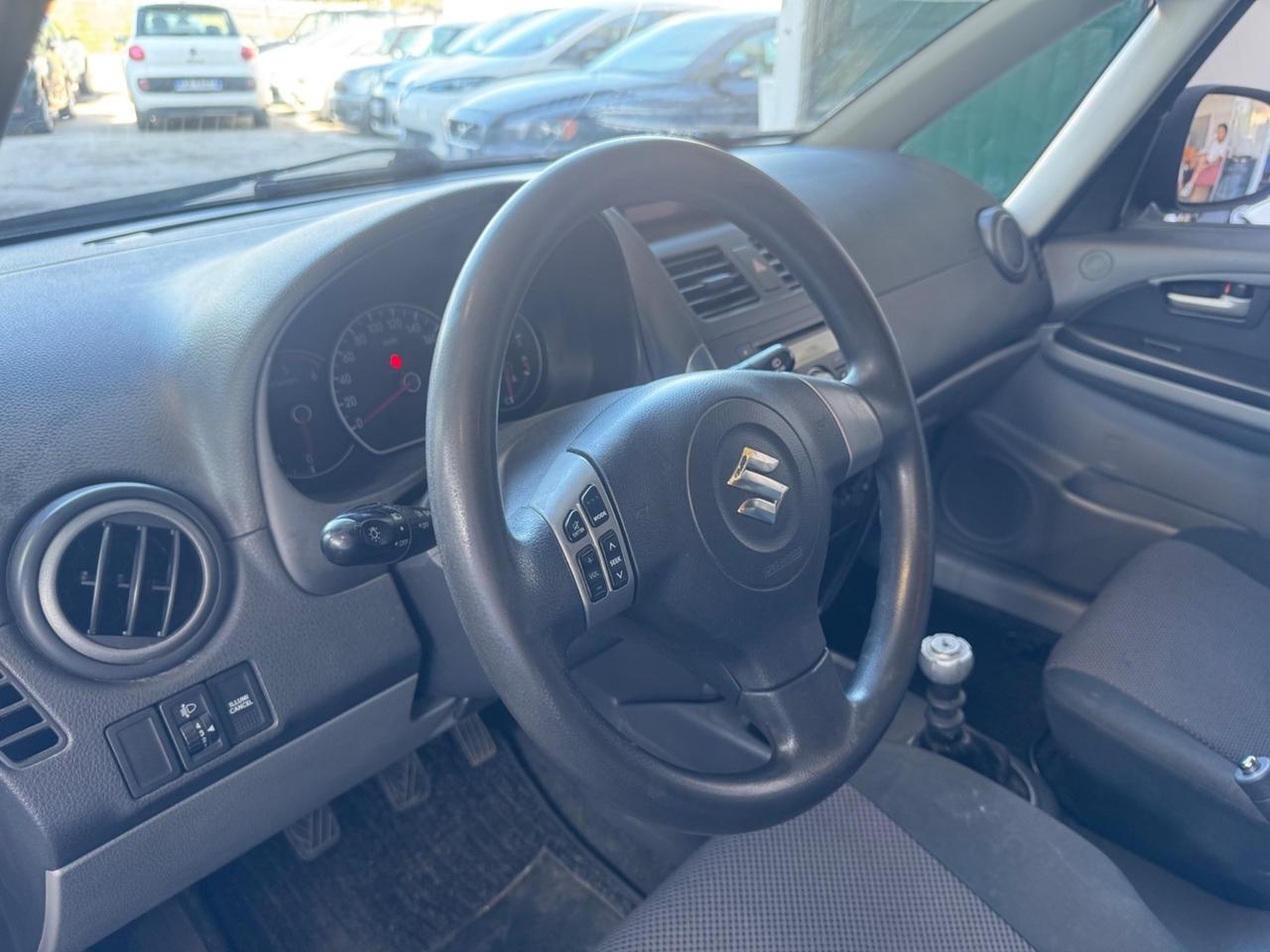 Suzuki SX4 1.6 DIESEL 90CV 2WD NEOPATENTATI POCHI KM
