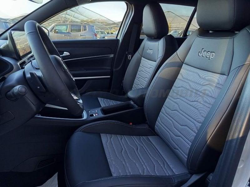 Jeep Avenger Avenger 4xe My25 619 AvengerOverland 1.2 136cv 4xe Mhev