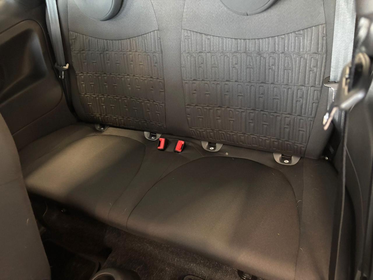 Fiat 500 1.0 Hybrid SPOTICAR