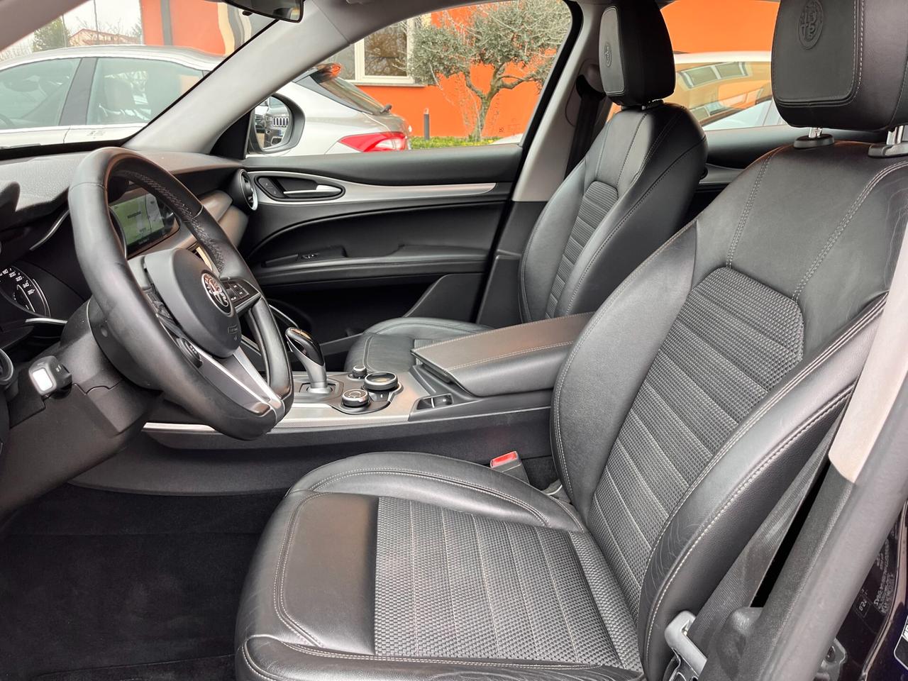 Alfa Romeo Stelvio 2.2 Turbodiesel 210 CV AT8 Q4