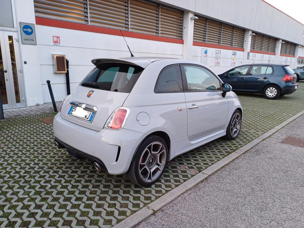 Abarth 500 1.4 Turbo T-Jet 135 cv