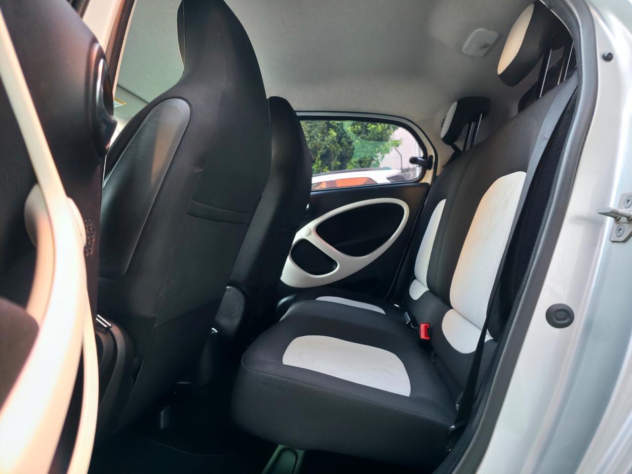 Smart ForFour 70 1.0 Passion