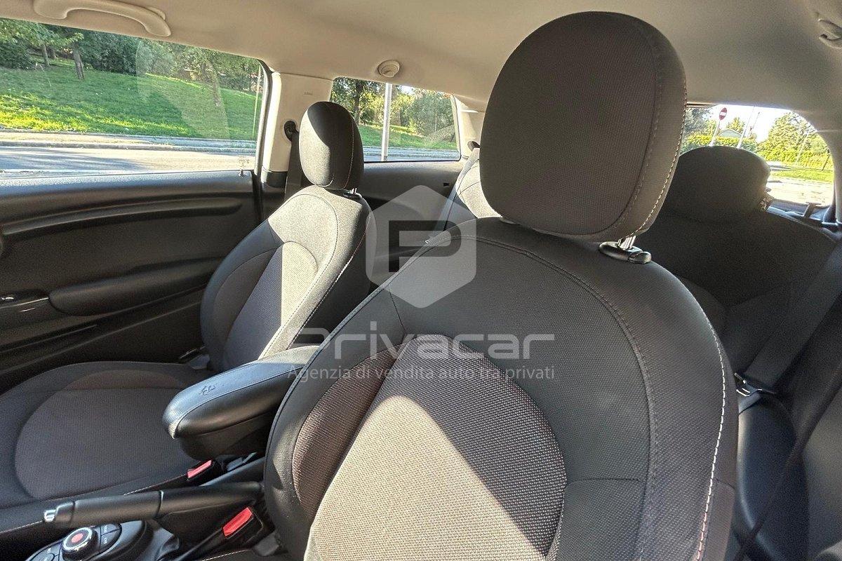 MINI Mini 1.5 Cooper D Business