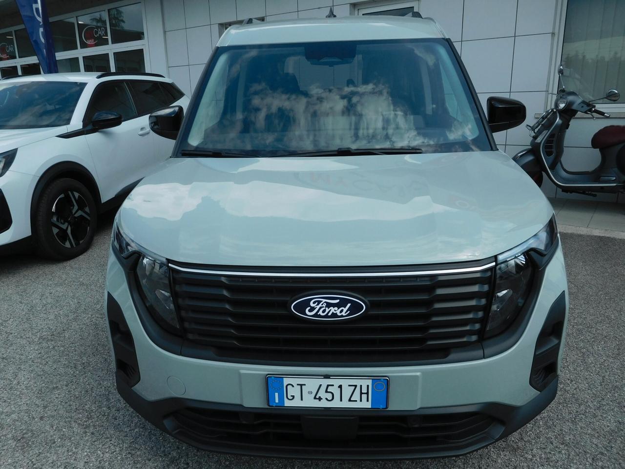 Ford Tourneo Courier 1.0 EcoBoost Titanium 125cv