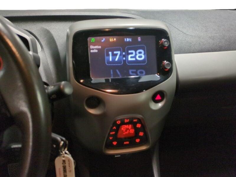 Toyota Aygo Aygo 1.0 VVT-i 69 CV 5 porte x-play TSS