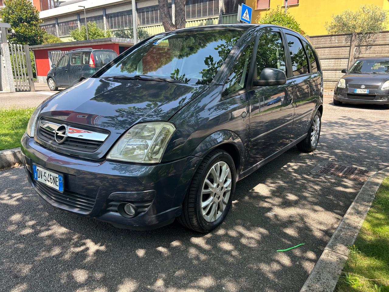 Opel Meriva 1.6 16V Cosmo