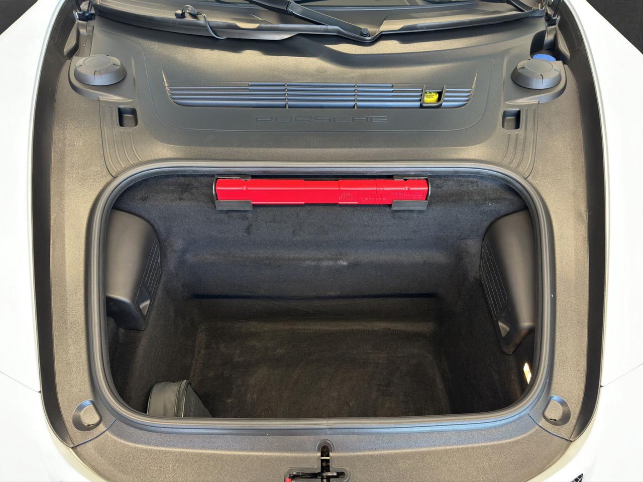 Porsche 911 Coupe 3.8 GT3