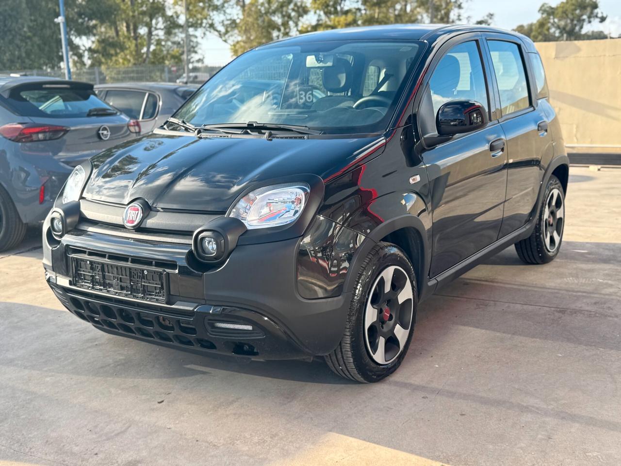 Fiat Panda 1.0 FireFly S&S Hybrid Cross - Neopatentati