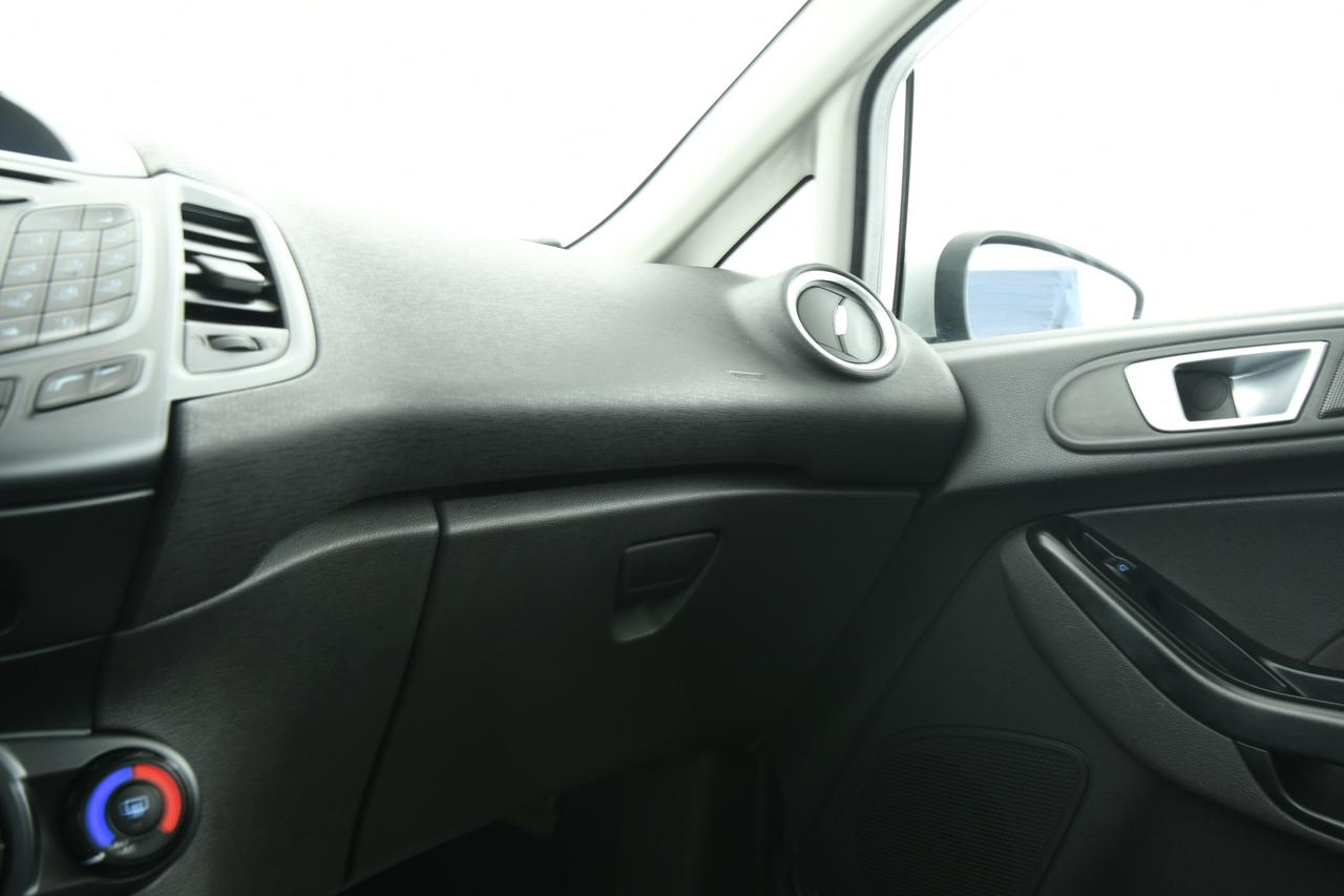 FORD Fiesta 5p 1.5 tdci Business 75cv X COMMERCIANTI+NEOPATENTATI+BLUETOOTH