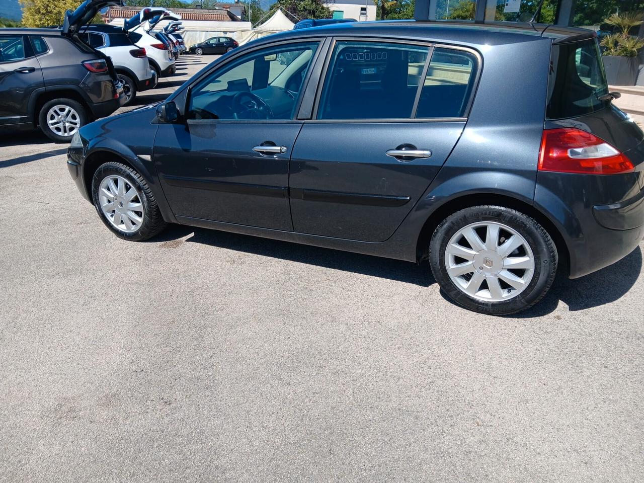 Renault Megane Mégane 1.5 dCi/105CV 5 porte Dynamique
