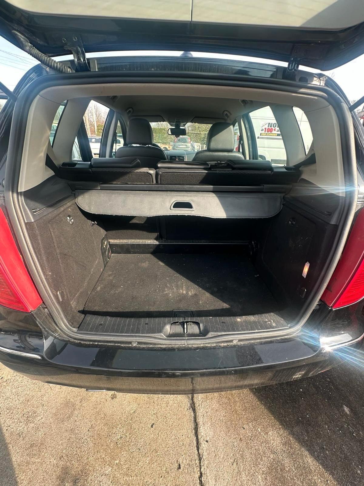 Mercedes-benz A 180 CDI BlueEFFICIENCY Executive