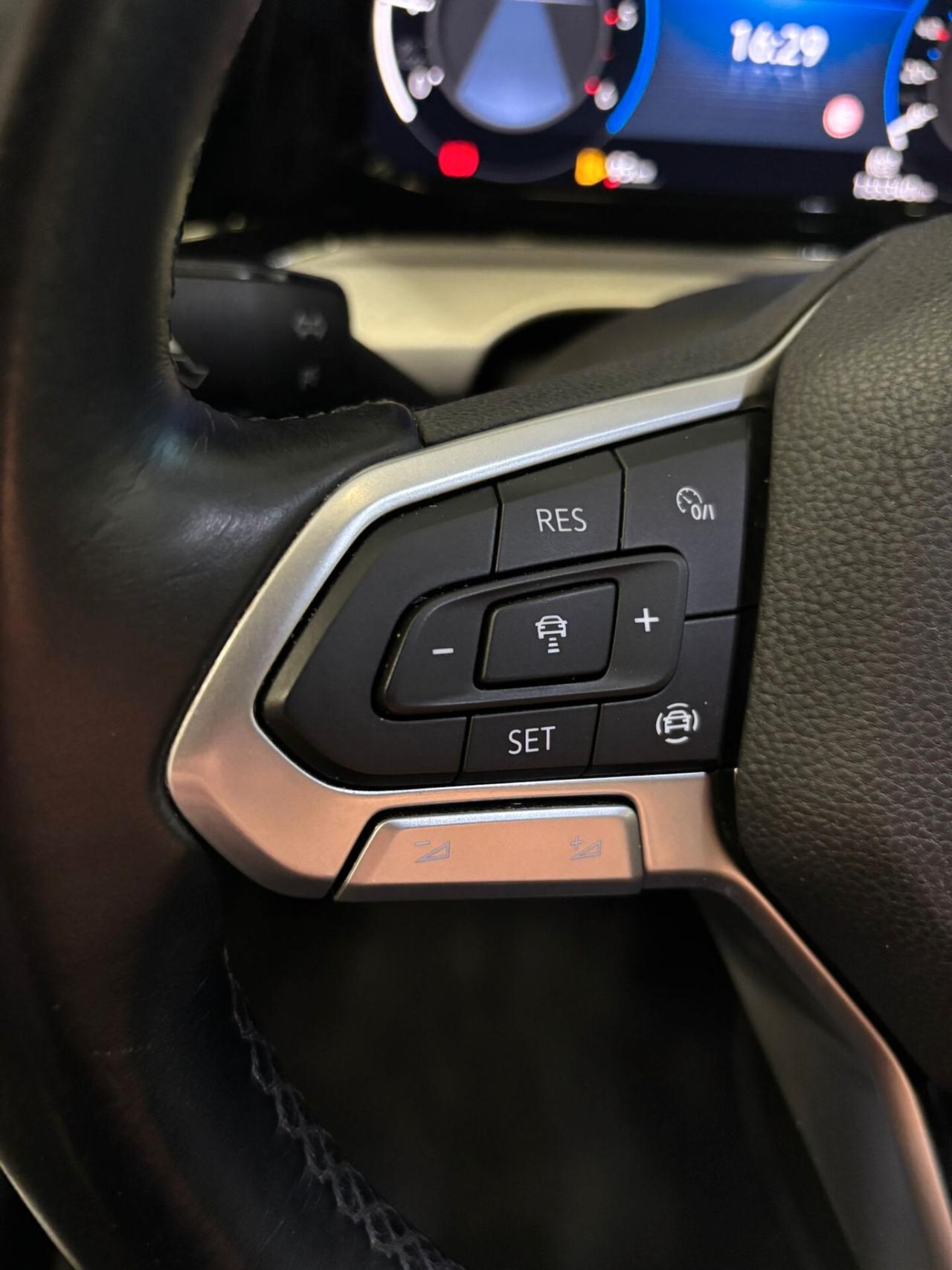 Volkswagen Golf 2.0 TDI 115 CV SCR Life