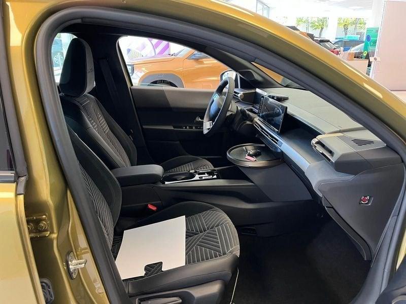 Lancia Ypsilon Ypsilon Hybrid e-DCT LX