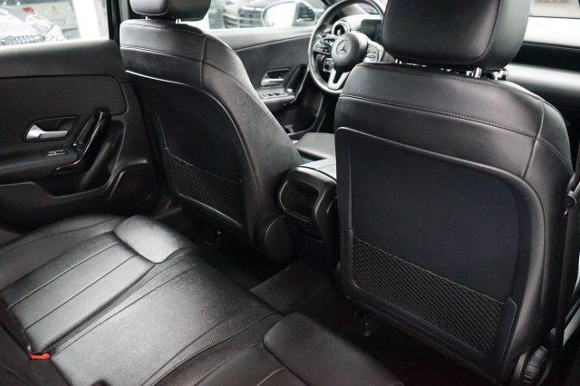 MERCEDES-BENZ A 180 d Automatic Business UFFICIALE UNIPROP.