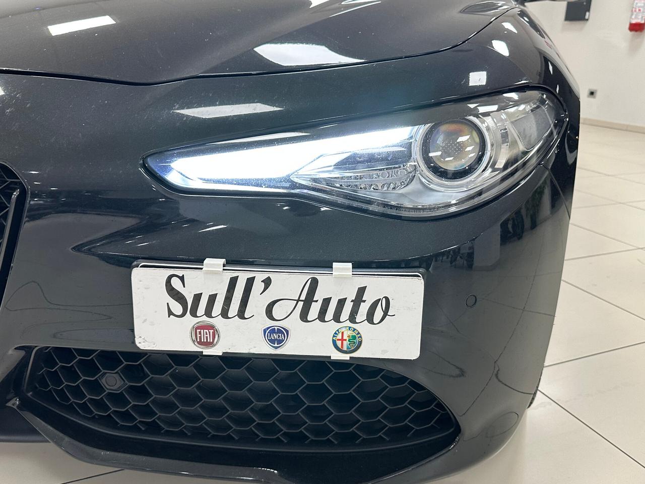Alfa Romeo Giulia 2.2 Turbod 210 CV AT8 Q4 Veloce 2020