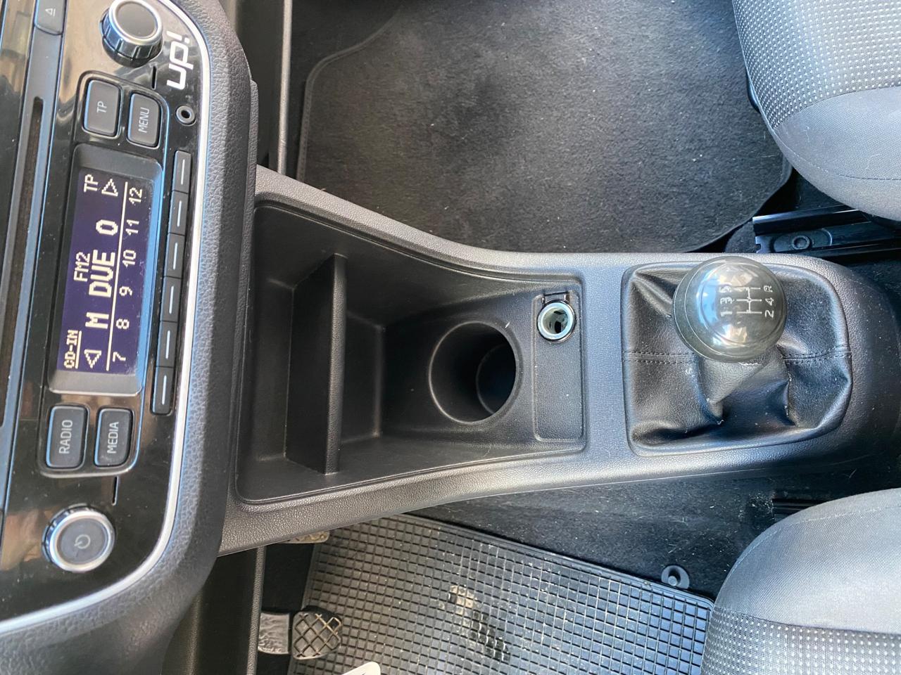 Volkswagen up! 1.0 3p. take