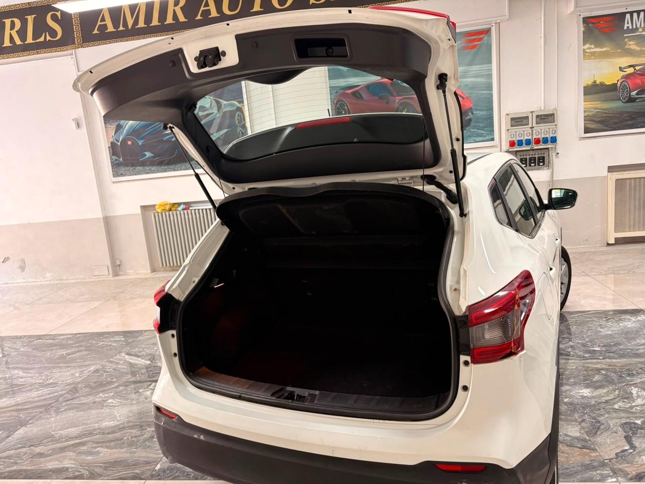 Nissan Qashqai 1.5 dCi Tekna