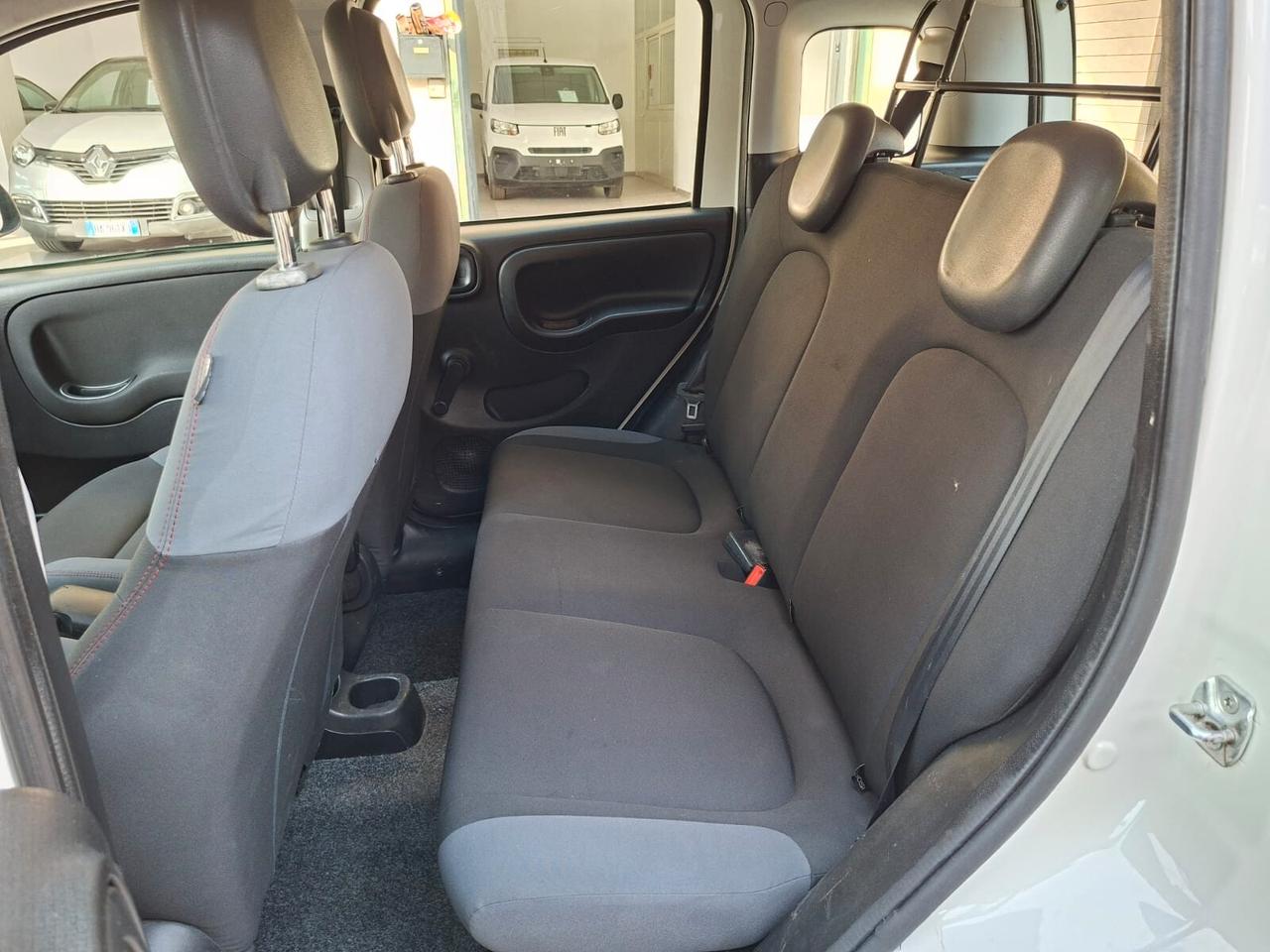 Fiat Panda 1.3 MJT 80 CV Lounge autocarro