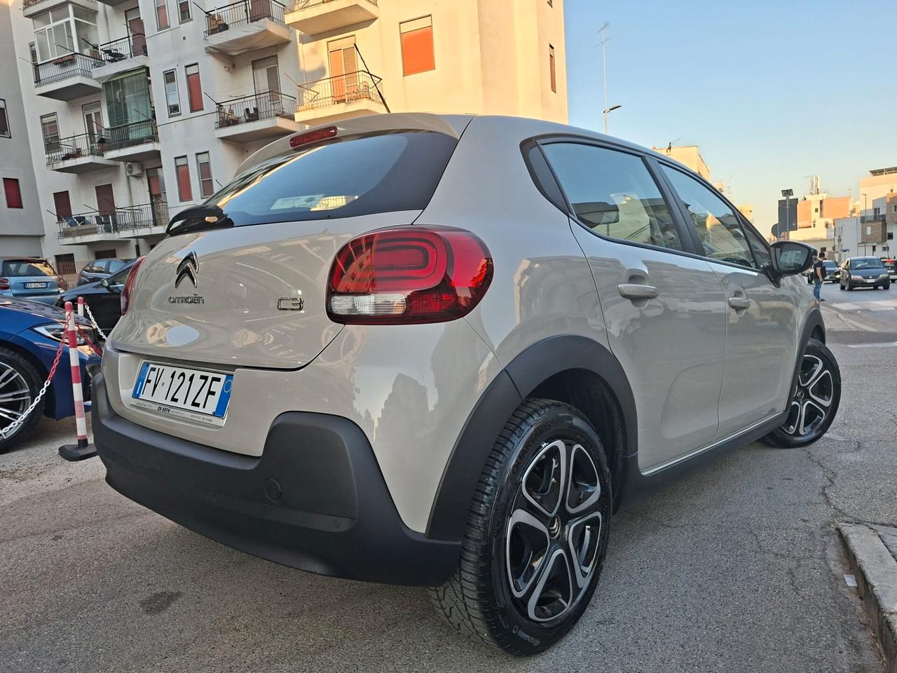 Citroen C3 1.5 BlueHDi Shine * Navi Android Perfetta * Garantita 12 Mesi