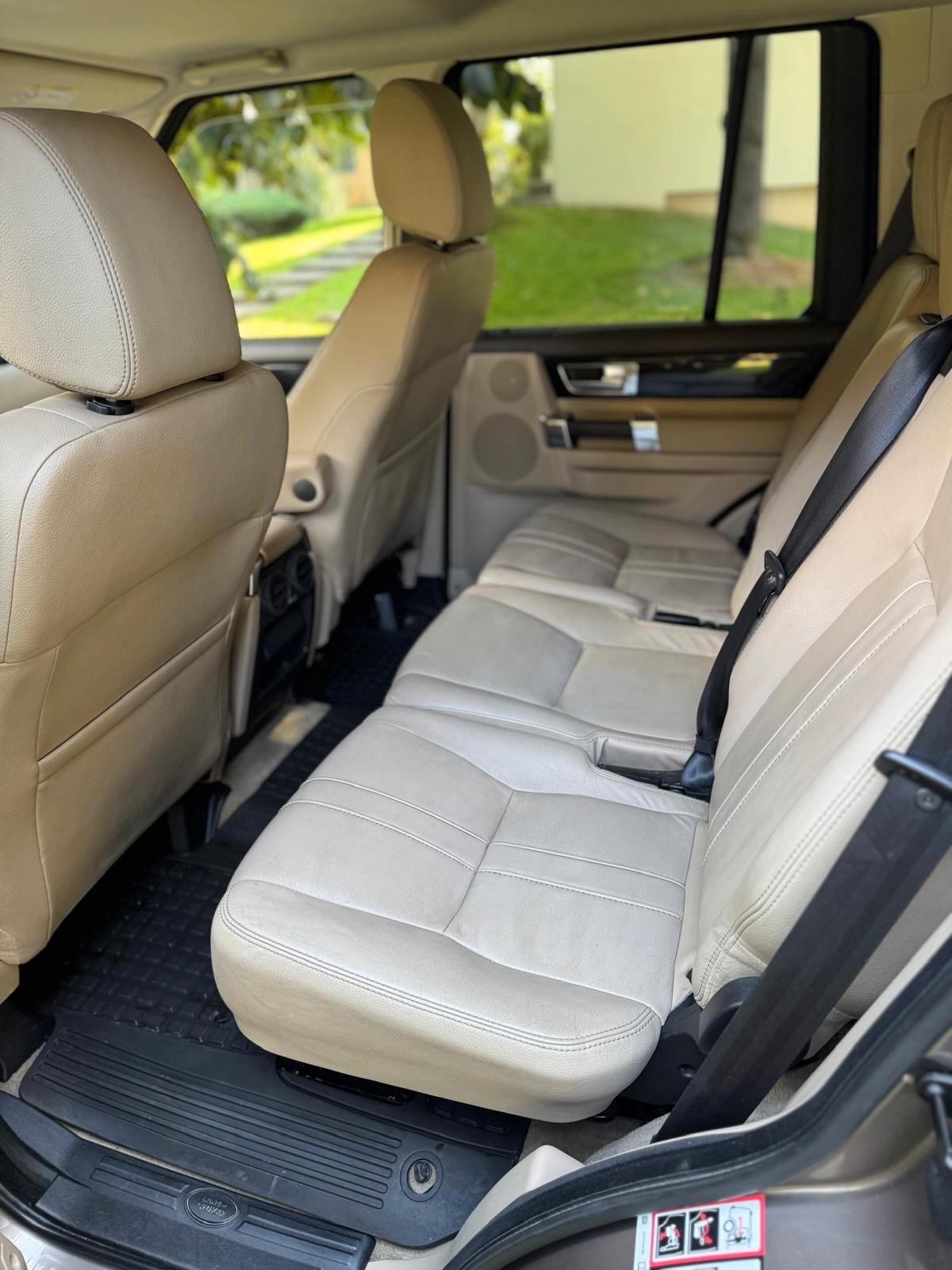 Land Rover Discovery 4 3.0 TDV6 211CV Base